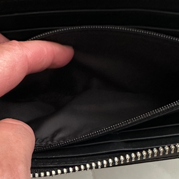 Coach Black Zip-Around Leather Wallet - Picture 4 of 6